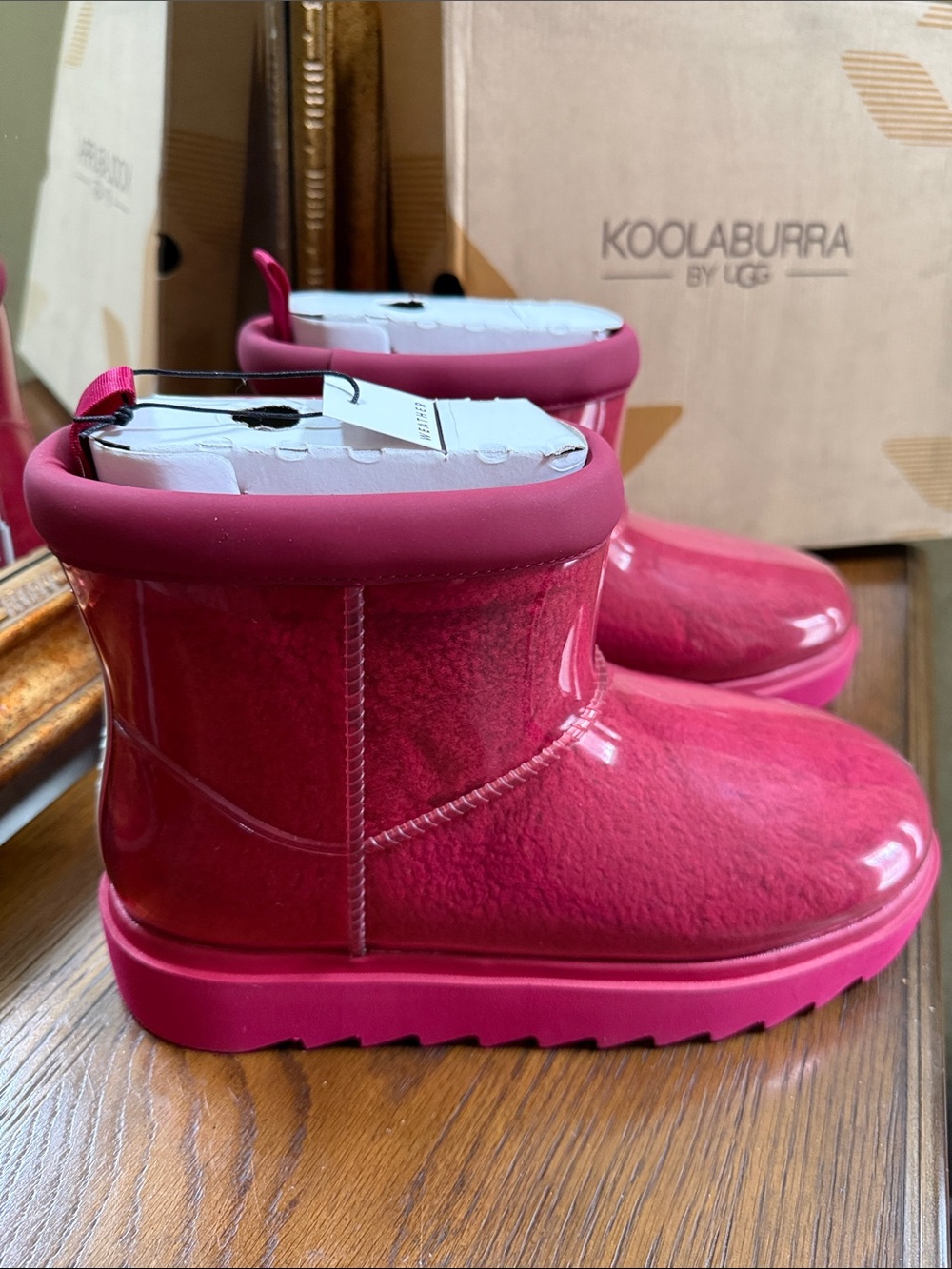 Koolaburra by Ugg W Koola Clear Mini Pink Waterproof Ankle Boots.  Size 10. - Picture 4 of 9